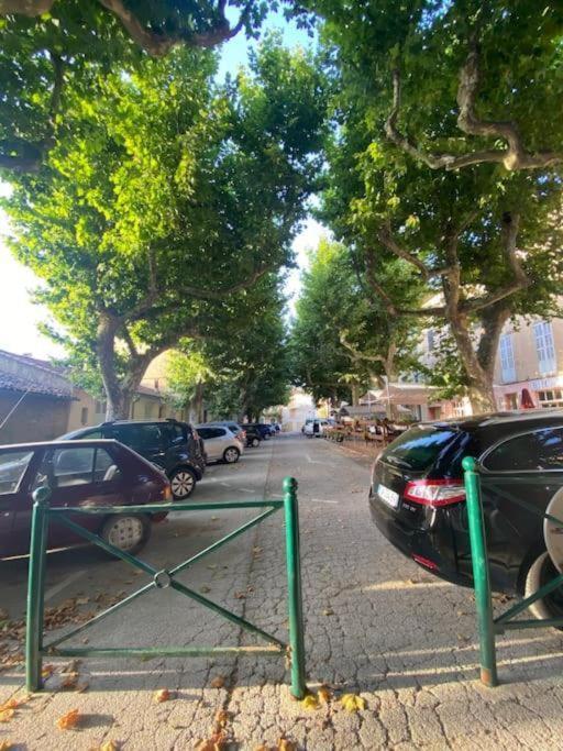 Appart Neuf Au Coeur Du Village De Collobrieres Collobrières Exterior foto